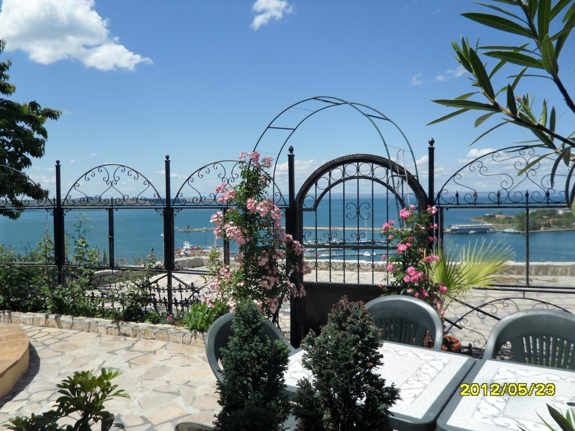 Guest House Hetodon Szozopol Kültér fotó